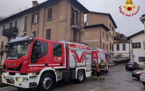 Intossicazione da monossido, due adulti e tre bambini finiscono in ospedale