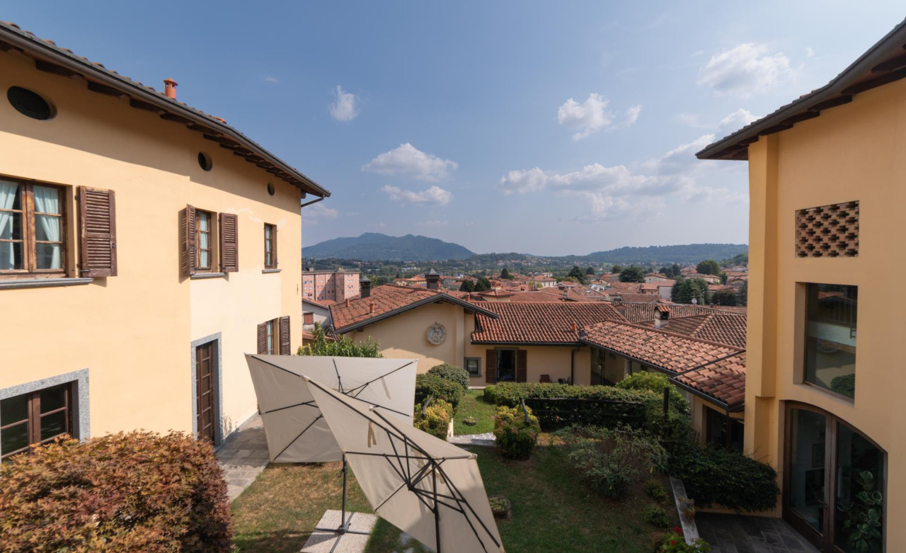 “Un’altra luce, lo stesso orizzonte”: obiettivo raggiunto, raccolti 240mila euro per i serramenti del Nespolo