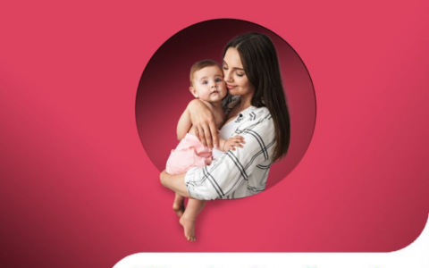 Lombardia per le donne: 400 euro al mese per non dover scegliere tra famiglia e lavoro