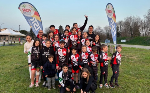 Pioggia di medaglie ai Provinciali di Cologno Monzese per la Rotellistica Roseda Merate