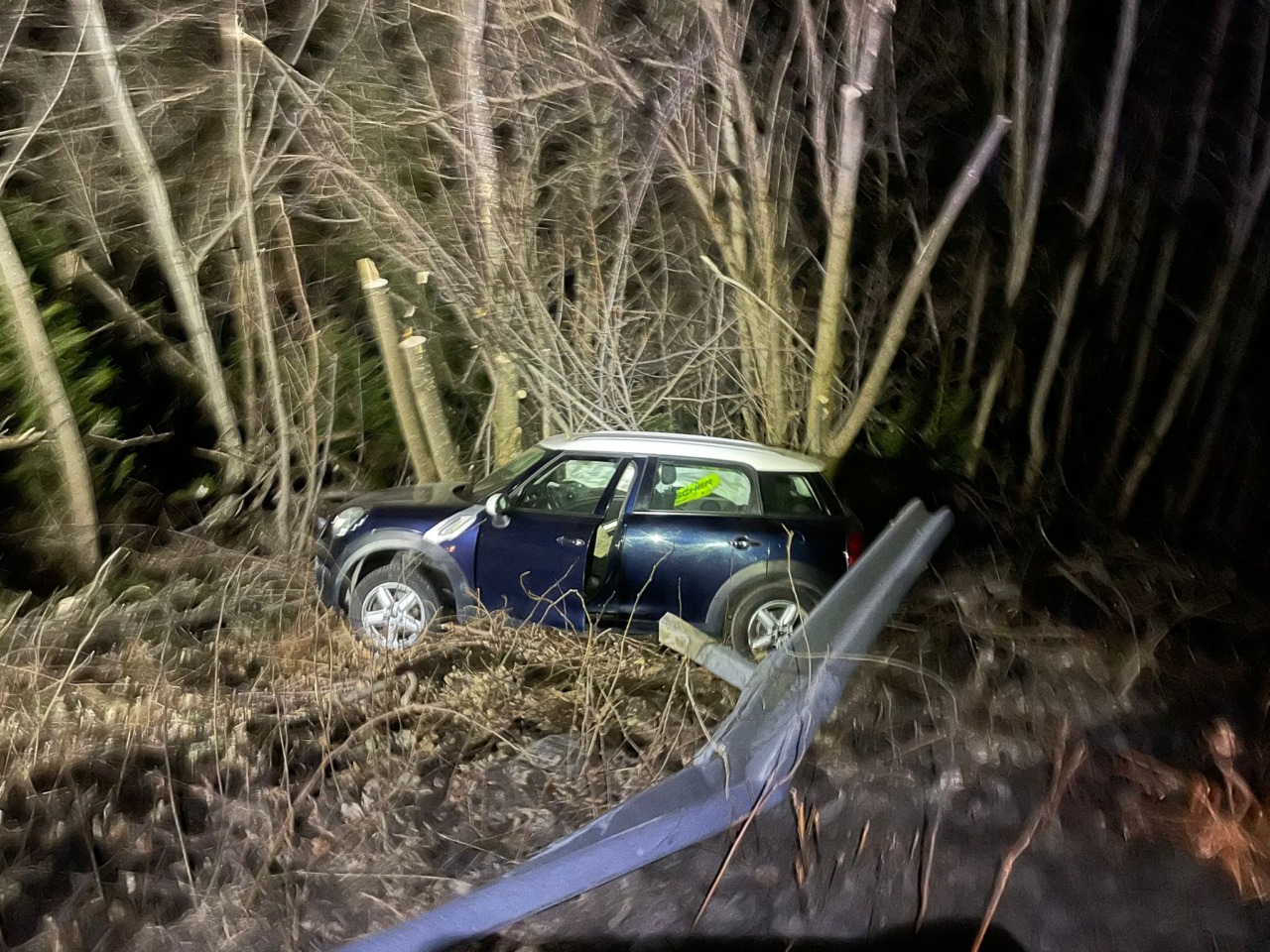 Con l’auto in una scarpata: salvo per miracolo un 60enne brianzolo