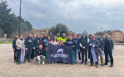 Plastic Free a Osnago: raccolti 80 kg di rifiuti