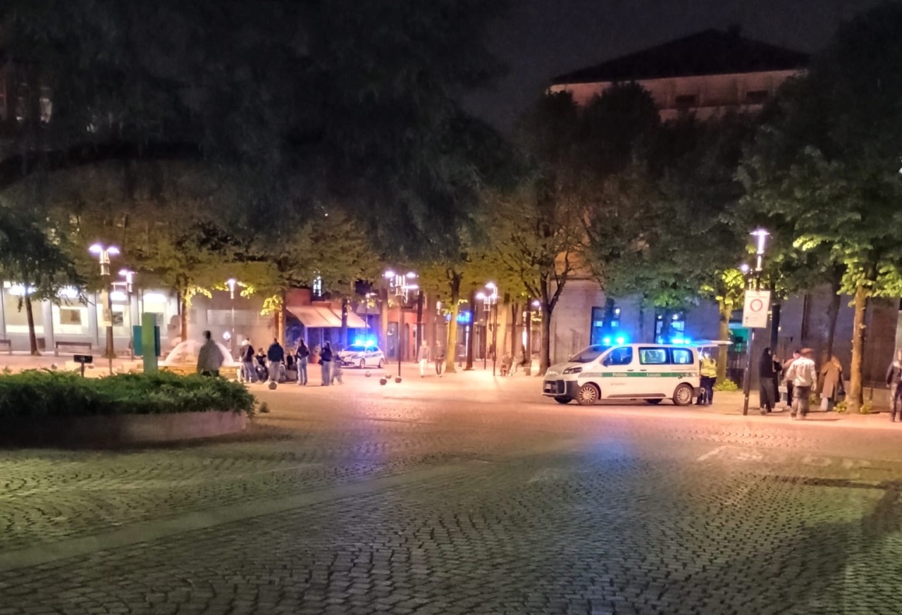 Schiamazzi in centro a Merate, il sindaco: “A stretto giro nuove misure”