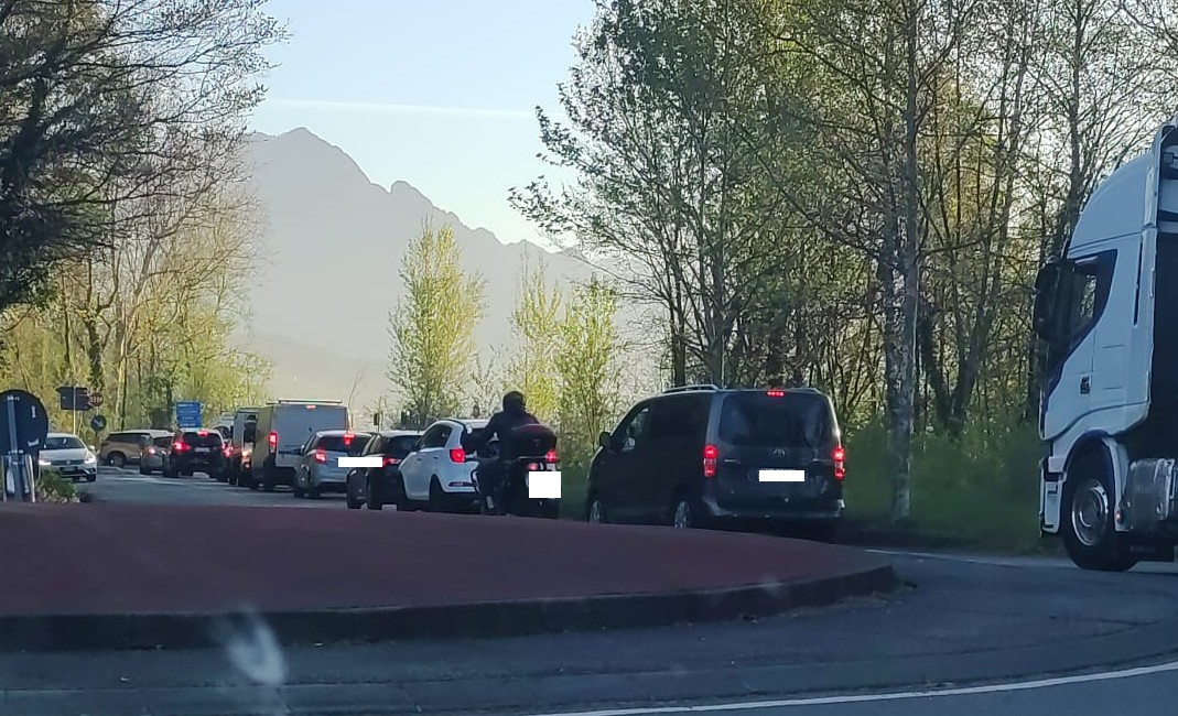 Incidente sulla Statale 36: traffico bloccato in direzione sud