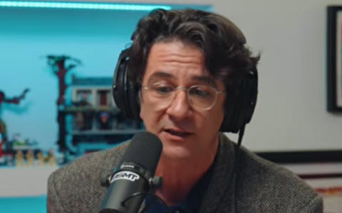 In un podcast l’attore Francesco Mandelli ricorda gli spettacoli con don Angelo