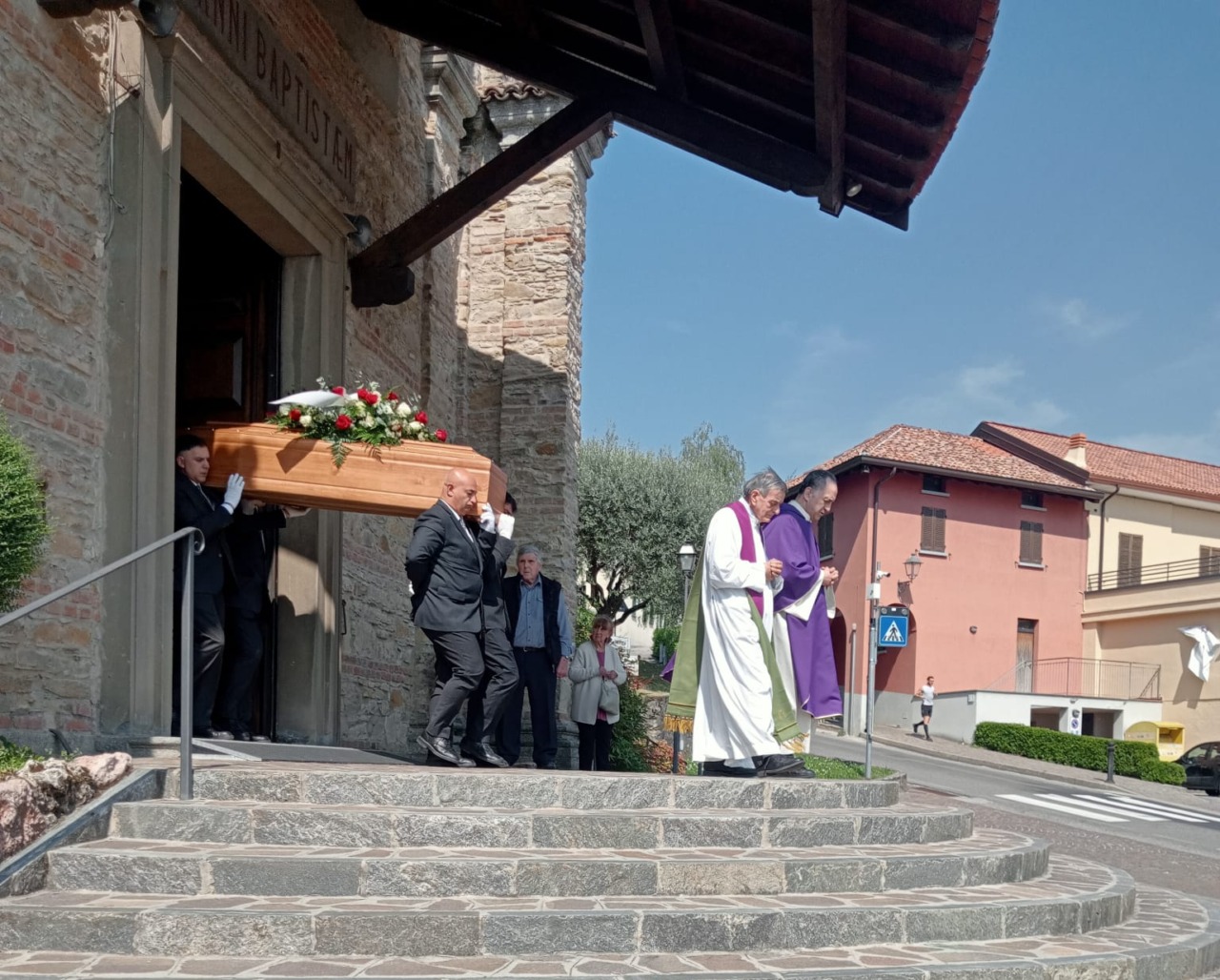 Madre e figlio muoiono a distanza di quattro giorni