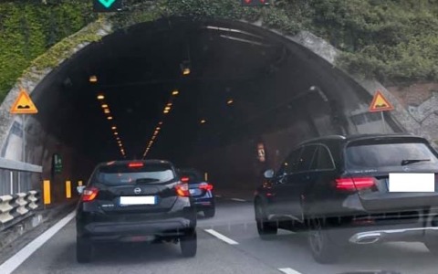 Tamponamento sul Ponte Manzoni, ennesima mattinata di caos verso Lecco