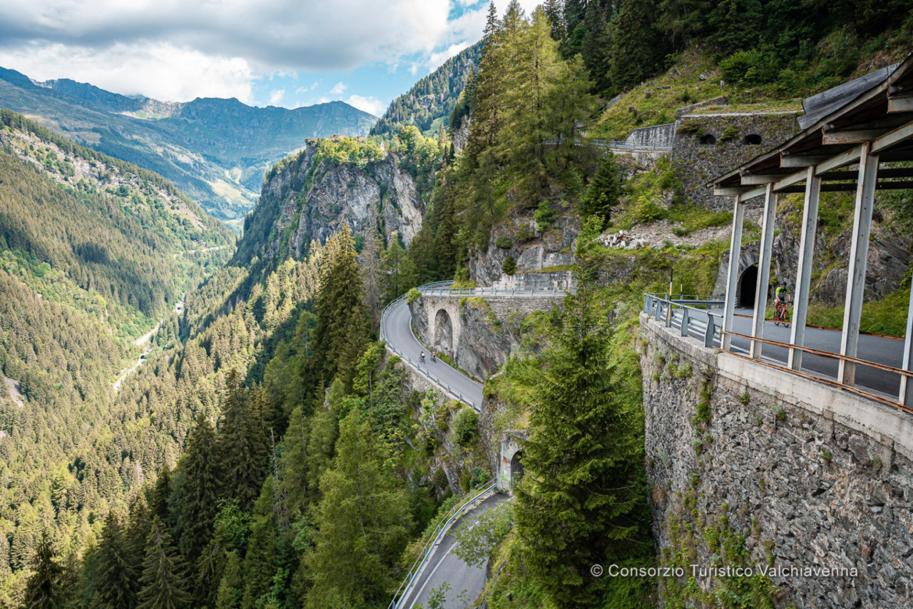 Da oggi riapre il passo dello Spluga