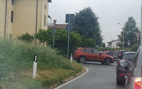 Ponte di Brivio e traffico: i sindaci del Meratese provano a varare un piano contro le code