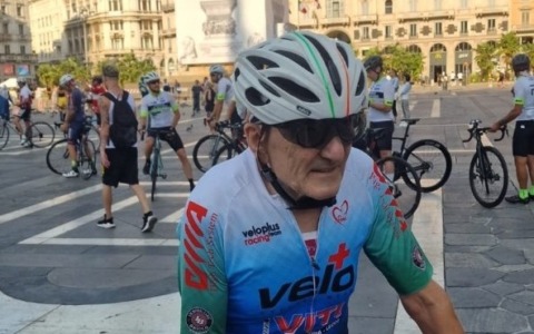 Arrestato per omicidio stradale il 58enne che ha travolto e ucciso Pietro Monti