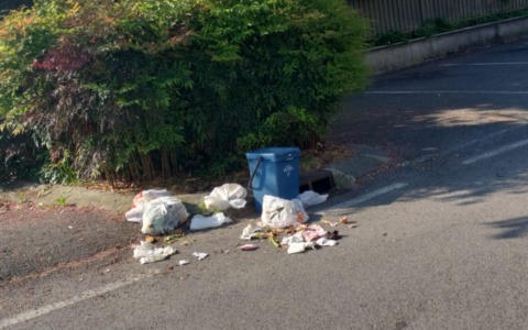 Rifiuti abbandonati, aumentano i controlli