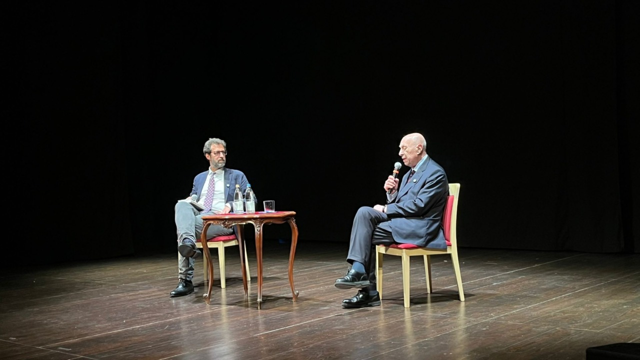 «Il prezzo della pace»: Paolo Mieli a Lecco tra storia e attualità