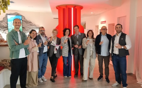 Geocult 2026 entra nel vivo con la mostra sul lago di Como e le sue colline