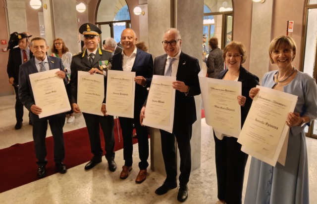 A Lecco la cerimonia del 2 Giugno tra pioggia, istituzioni e memoria della Repubblica