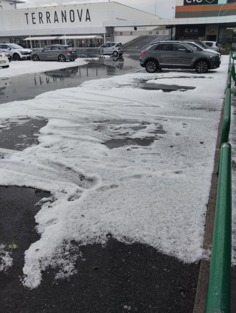 Ondata di maltempo in Brianza e nell’Isola: grandine che sembra neve e danni importanti