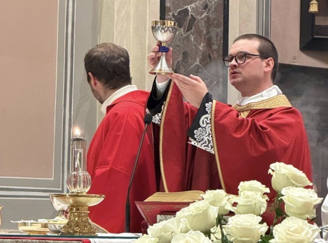 A Barzanò arriva don Paolo Maccà, don Lorenzo Molteni va a Roma