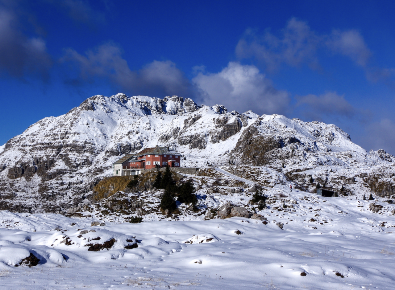 Il rifugio Cazzaniga Merlini in Artavaggio cerca un nuovo gestore