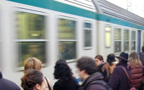Bergamo-Paderno, servono più autobus: studenti e lavoratori lanciano una petizione