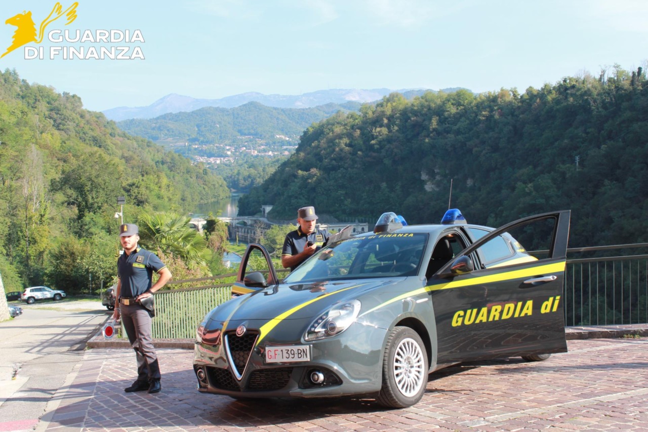 Truffa aggravata in materia di bonus edilizi, sequestrati 4 milioni di euro