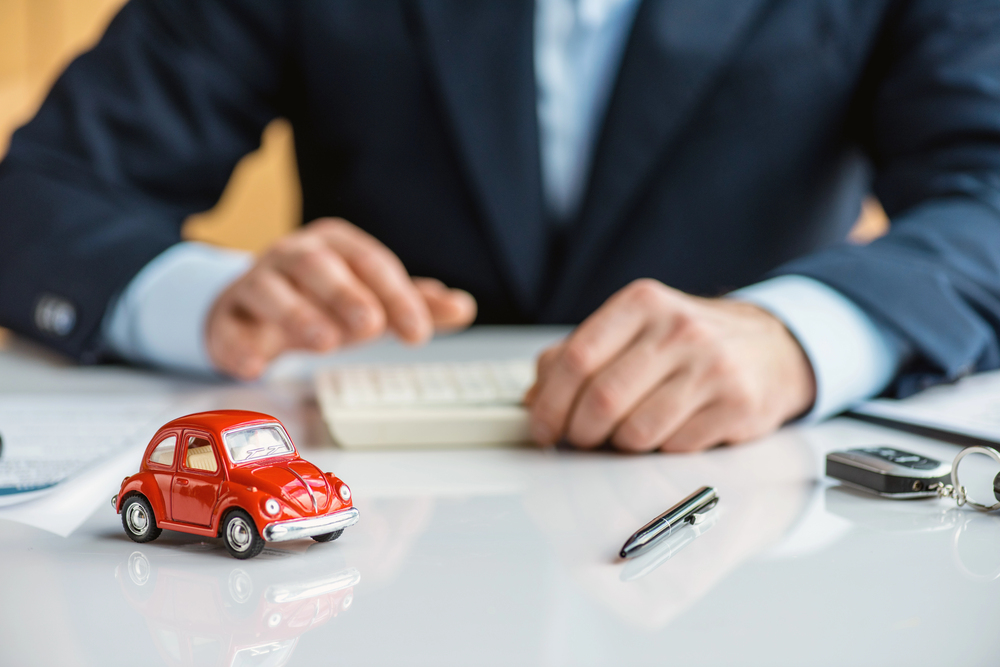 RC Auto e acquisti last minute: perché aspettare la scadenza fa salire il premio