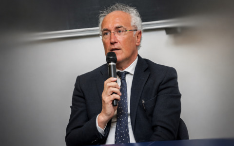 «Costruire crescita», quarant’anni di esperienza manageriale diventano un libro