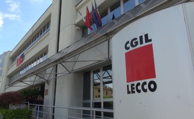 Lecco, allarme di Cgil, Spi e Federconsumatori: salari fermi, caro vita e crisi della casa mettono in difficoltà le famiglie