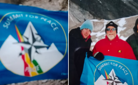 La bandiera della storica spedizione CAI al K2 del 2004 Rubata al Rifugio Sassi Castelli