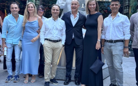 Cinquanta candeline per l’avvocato Crea, grande festa a Milano