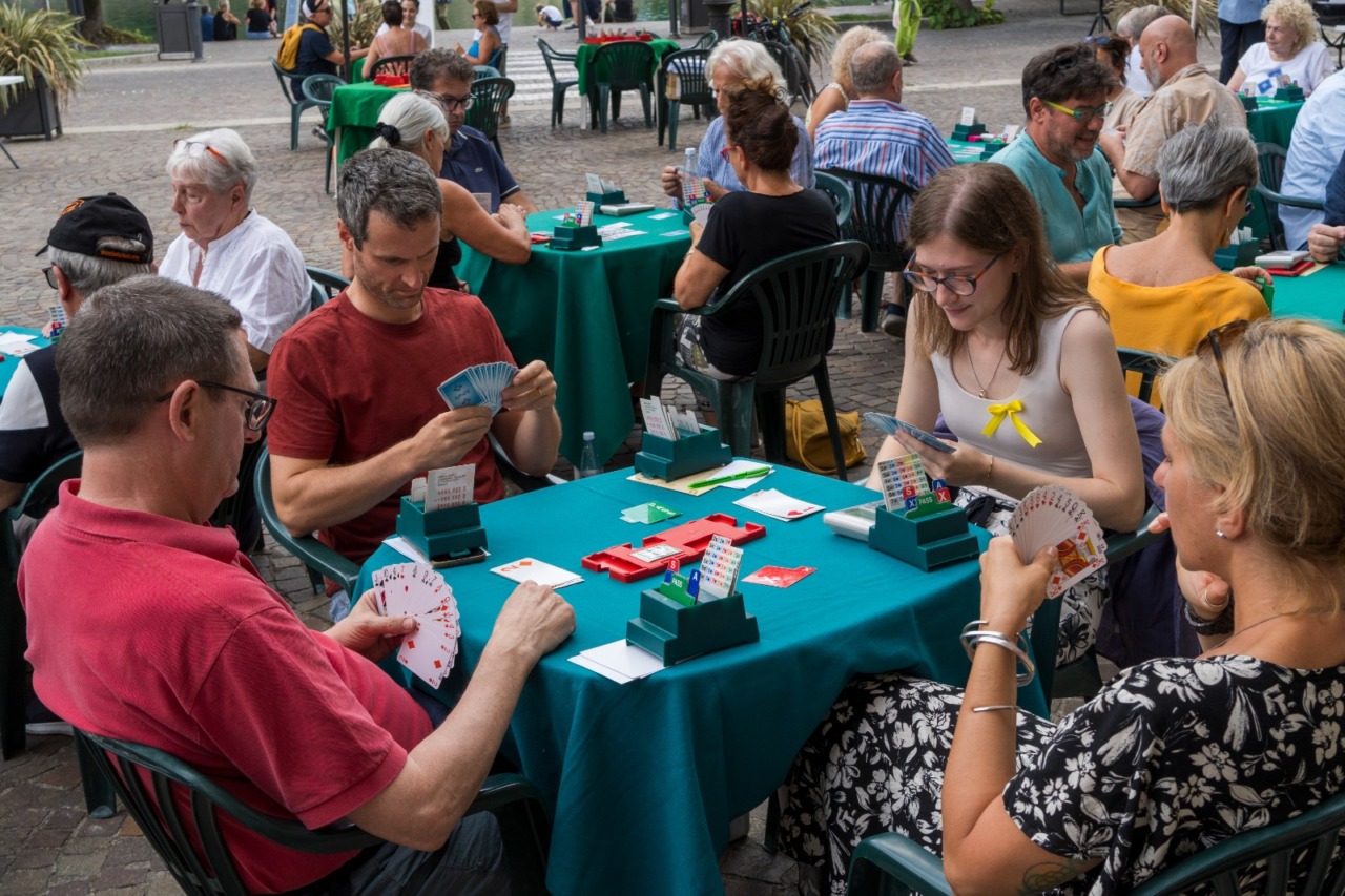 Il Bridge Club Merate incanta a Brivio con il Torneo delle due torri