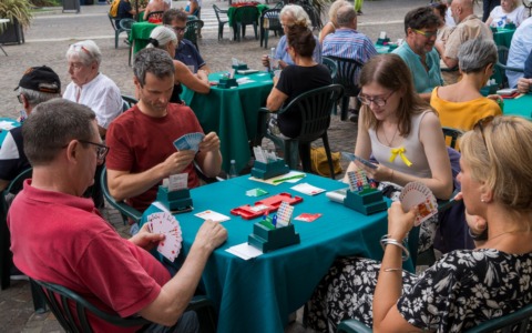 Il Bridge Club Merate incanta a Brivio con il Torneo delle due torri