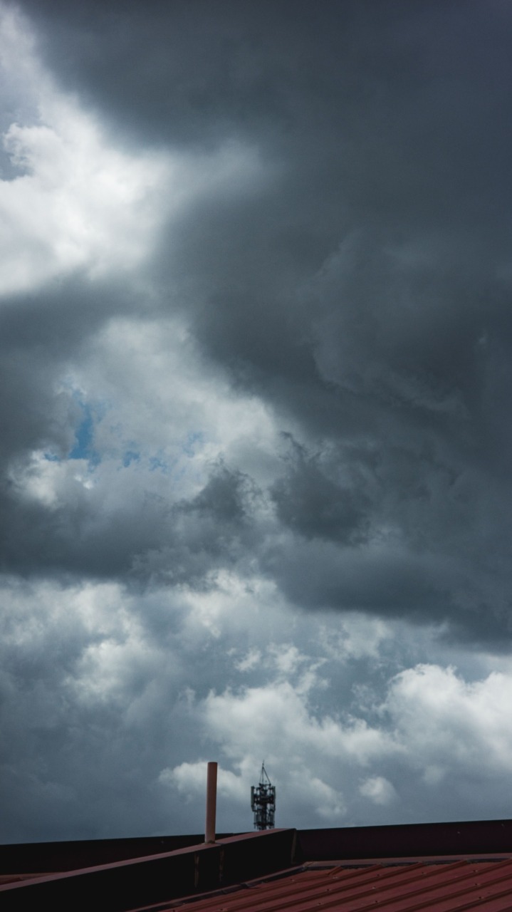 Caldo in aumento, ma sul Lecchese sono previsti rovesci