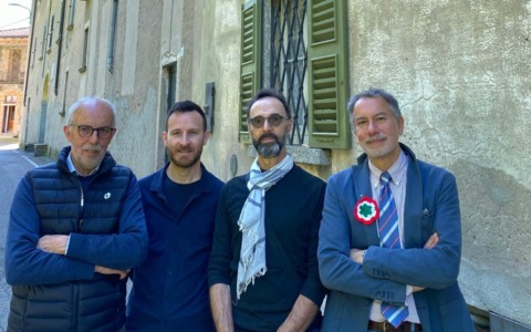 Sindaco e vice aggrediti, per la minoranza di Olgiate: “Fatti gravissimi, vi siamo vicini”