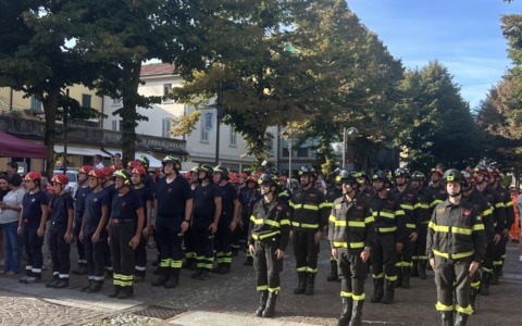 Inaugurata la nuova piattaforma dei Vigili del fuoco