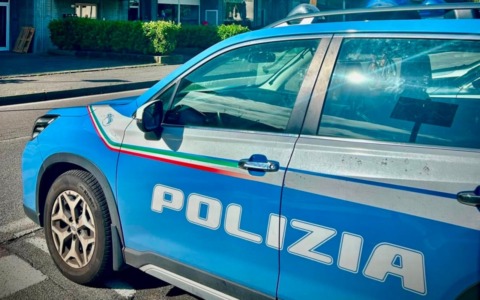 Maltratta la moglie e trattiene i figli minorenni in Siria: misura cautelare nei confronti di un cittadino siriano