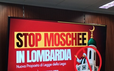 Moschee abusive, la Lega presenta una proposta di legge regionale. Piazza: “Regole chiare e più poteri ai Comuni”