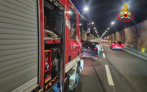 Tre incidenti stradali nella notte nel territorio lecchese